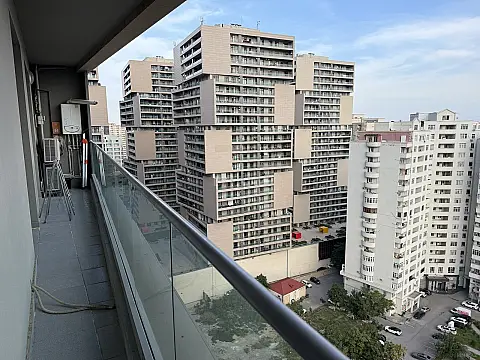 Kirayə verilir 3 otaqlı mənzil 107 m² — Bakı 3 otaq 107.00 m²