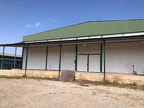 Kirayə verilir obyekt 1040 m² — Bakı 1040.00 m²