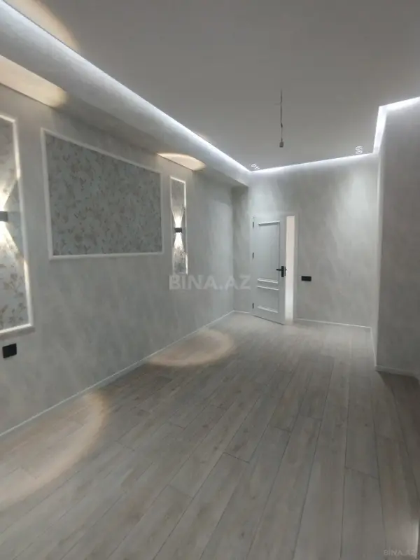 Satılır 2 otaqlı mənzil 70 m²