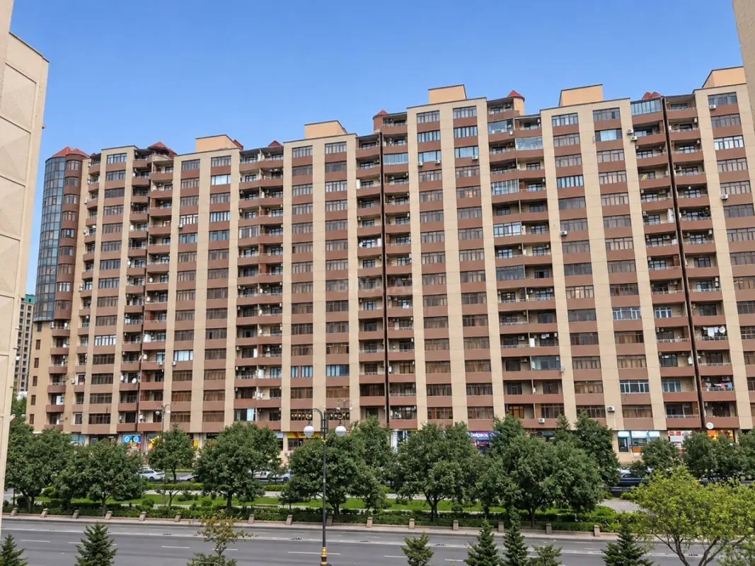Kirayə verilir 2 otaqlı mənzil 110 m²