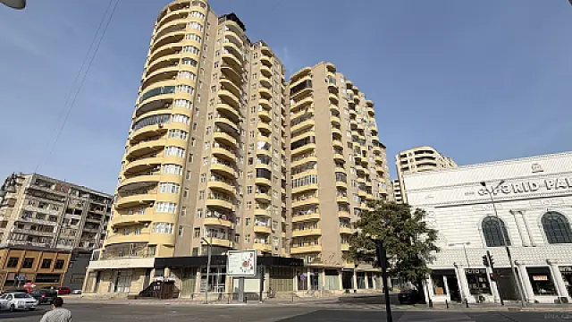 Satılır 3 otaqlı mənzil 125 m² — Bakı, Binəqədi 3 otaq 125.00 m²