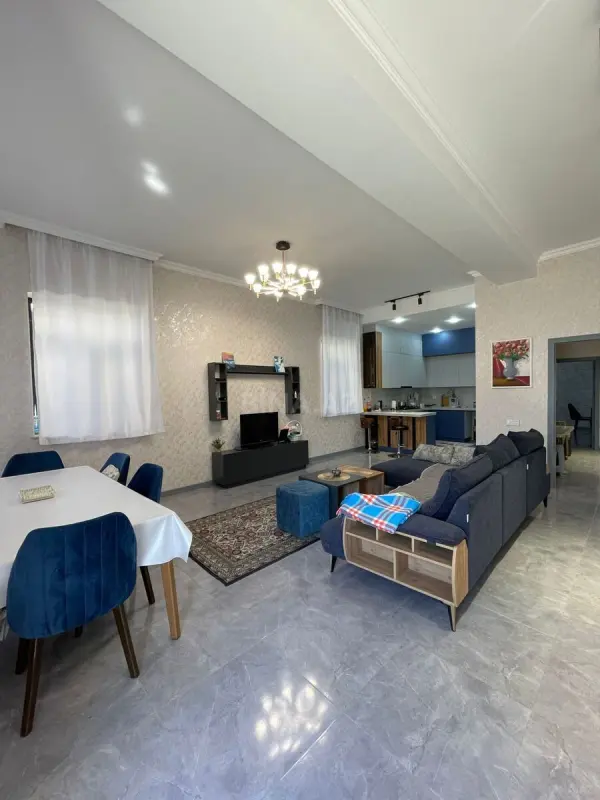 Satılır 4 otaqlı həyət evi 145 m²