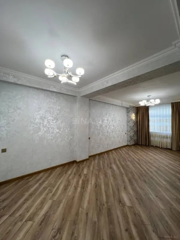 Satılır 3 otaqlı mənzil 73 m²