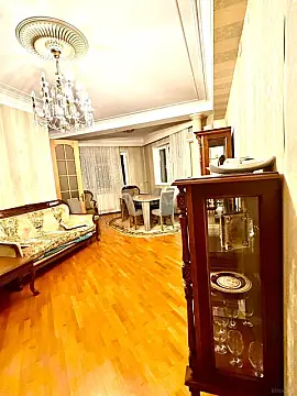 Kirayə verilir 3 otaqlı mənzil 115 m² — Bakı, Nərimanov 3 otaq 115.00 m²