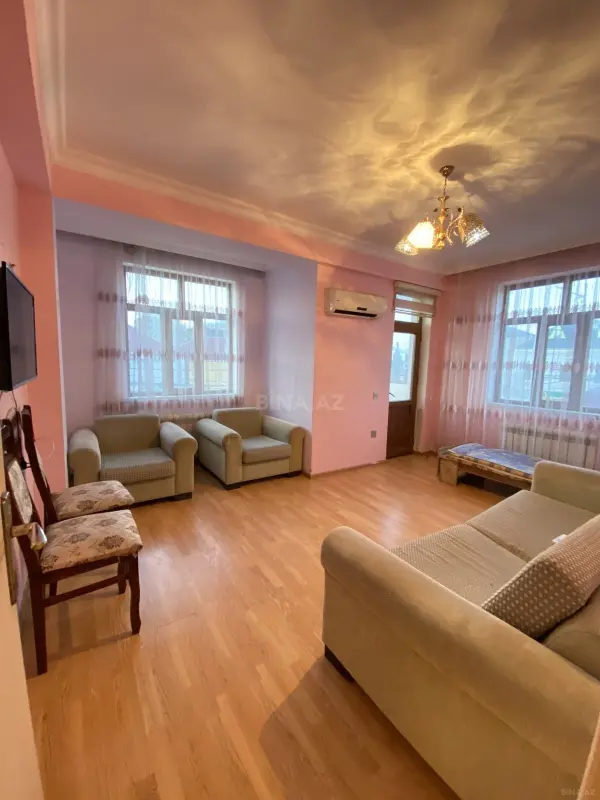 Satılır 2 otaqlı mənzil 74 m²