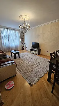 Satılır 2 otaqlı mənzil 90 m² — Bakı, 7-ci mikrorayon 2 otaq 90.00 m²