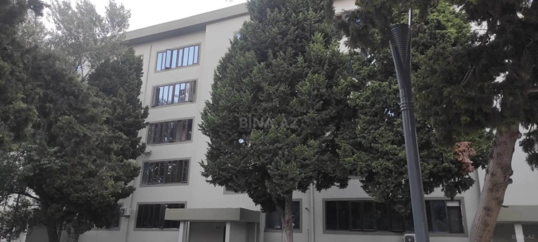 Satılır 2 otaqlı mənzil 52 m²
