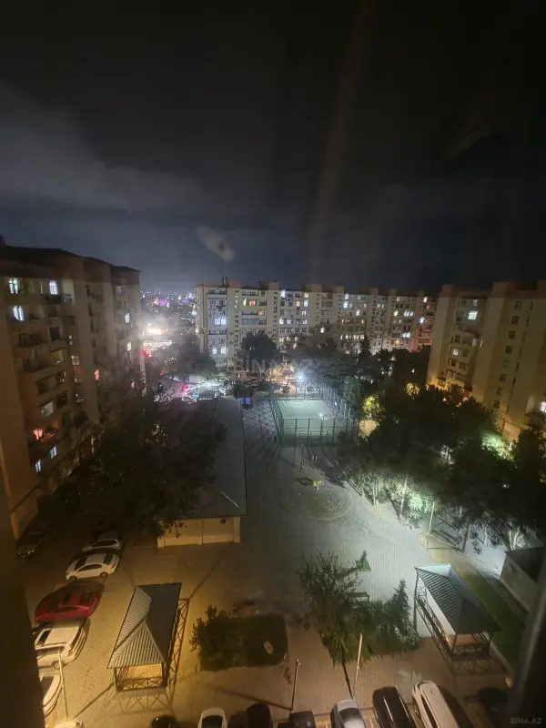 Satılır 2 otaqlı mənzil 52 m²
