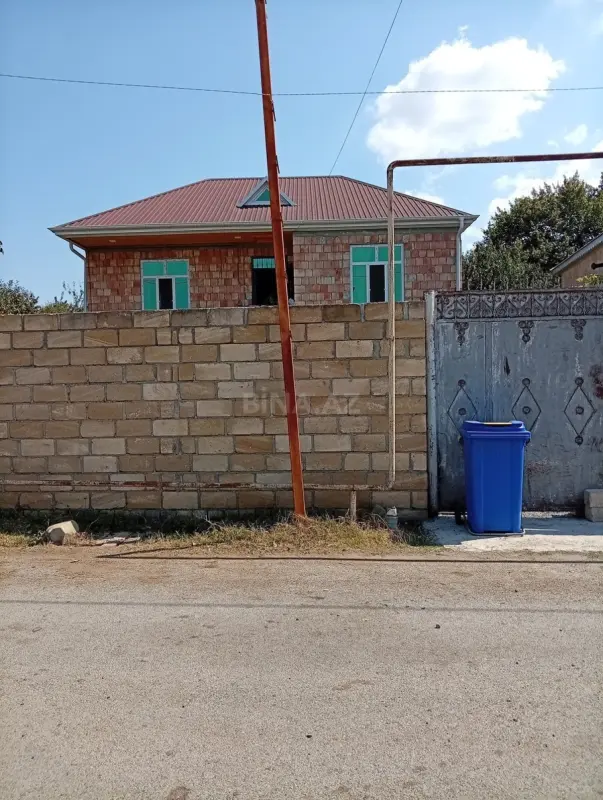 Satılır 3 otaqlı həyət evi 160 m²