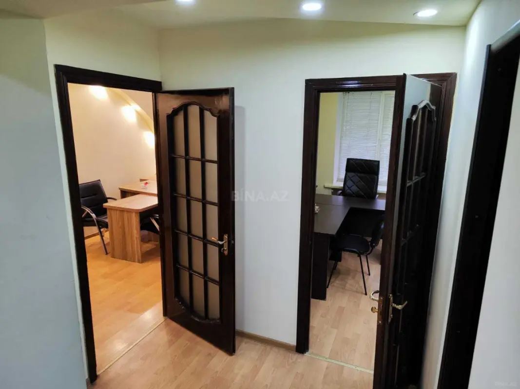 Kirayə verilir 3 otaqlı ofis 65 m²