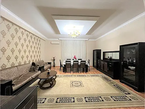 Satılır 3 otaqlı mənzil 105 m² — Bakı, Həzi Aslanov qəs. 3 otaq 105.00 m²