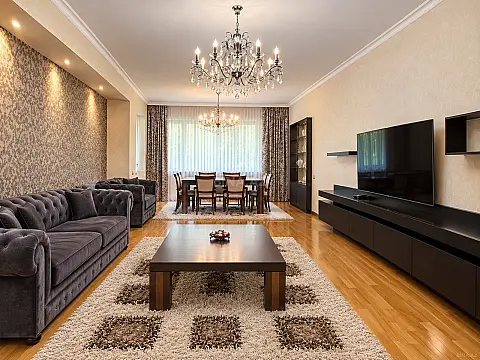 Kirayə verilir 4 otaqlı mənzil 195 m² — Bakı, Nəsimi 4 otaq 195.00 m²