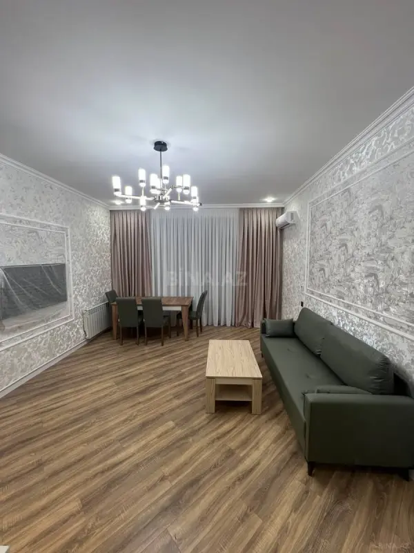Kirayə verilir 2 otaqlı mənzil 77 m²