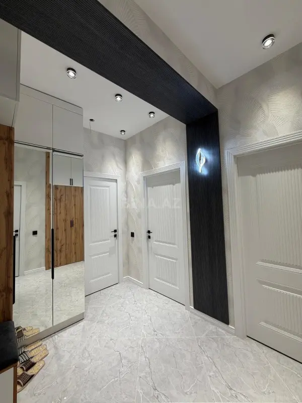 Satılır 2 otaqlı mənzil 62 m²