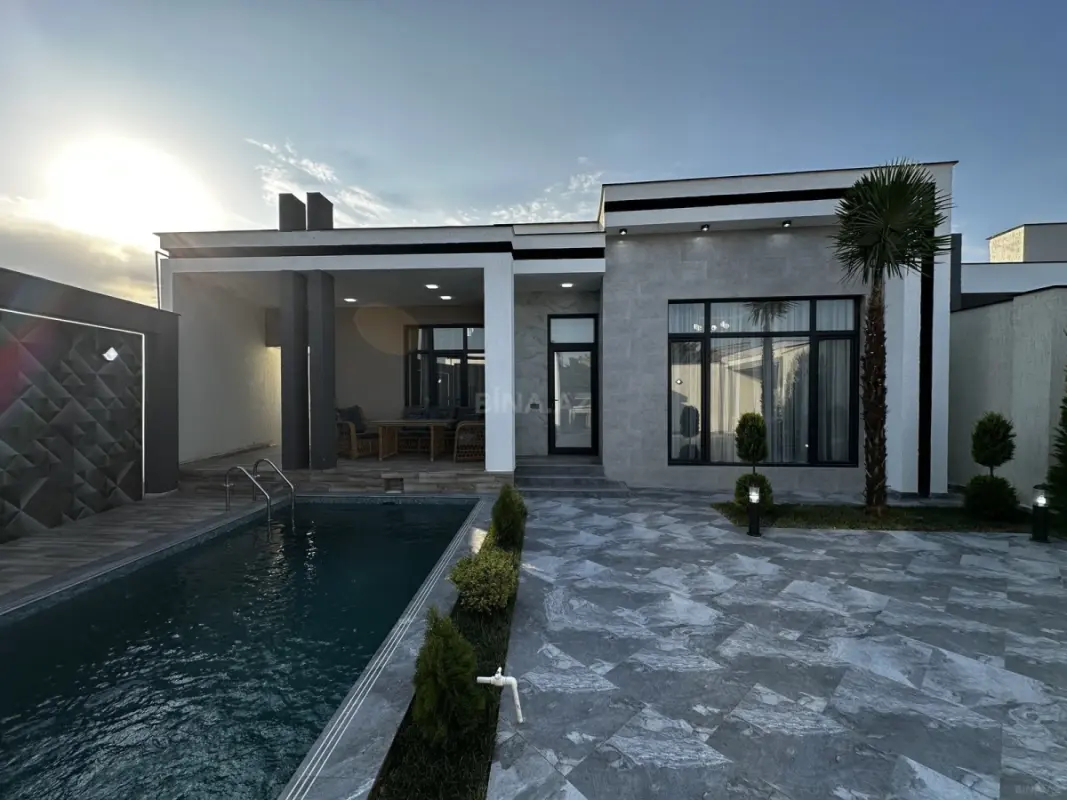Satılır 4 otaqlı həyət evi 155 m²