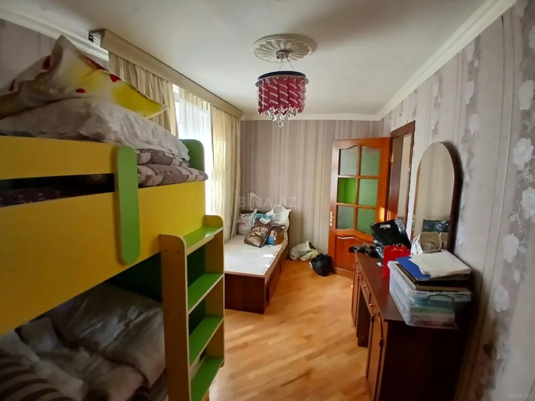 Satılır 2 otaqlı mənzil 55 m²