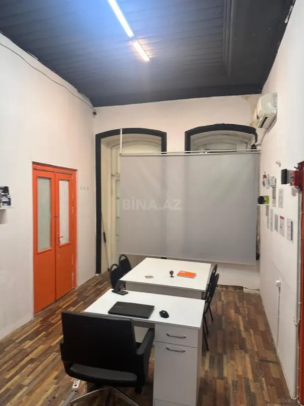 Kirayə verilir 3 otaqlı ofis 75 m²