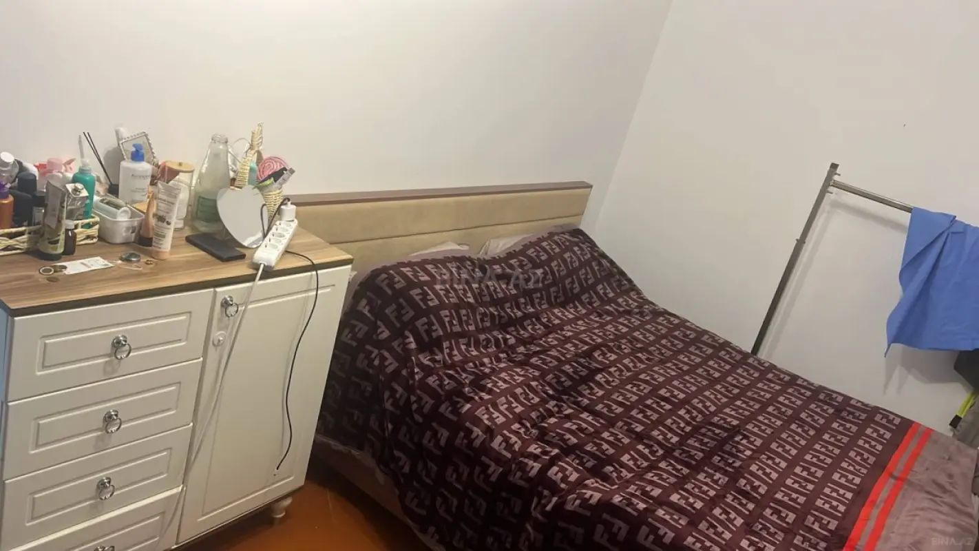 Kirayə verilir 2 otaqlı mənzil 50 m²