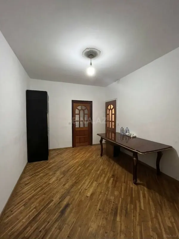 Satılır 2 otaqlı mənzil 50 m²