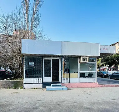 Kirayə verilir obyekt 13 m² — Bakı, Memar Əcəmi yanı 13.00 m²