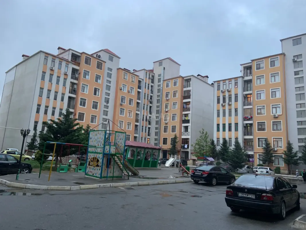 Satılır 3 otaqlı mənzil 65 m²