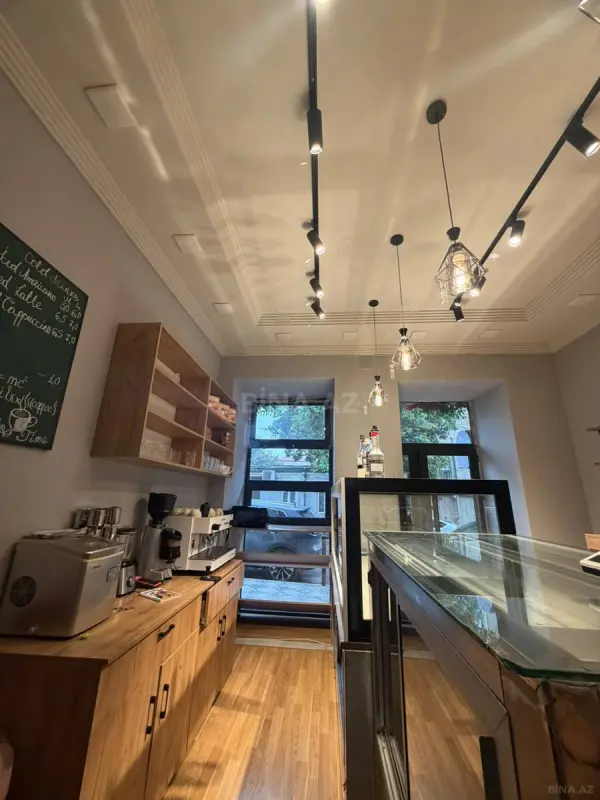 Satılır obyekt 60 m²