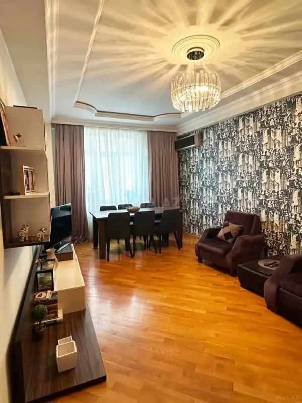 Satılır 2 otaqlı mənzil 70 m²