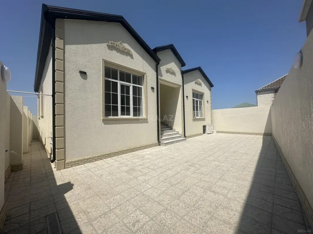 Satılır 4 otaqlı həyət evi 140 m²