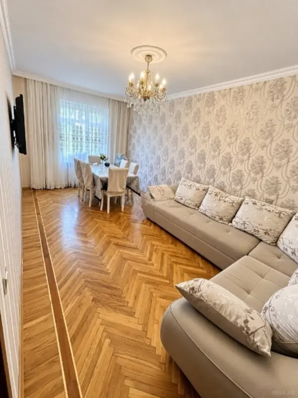Satılır 3 otaqlı mənzil 90 m²