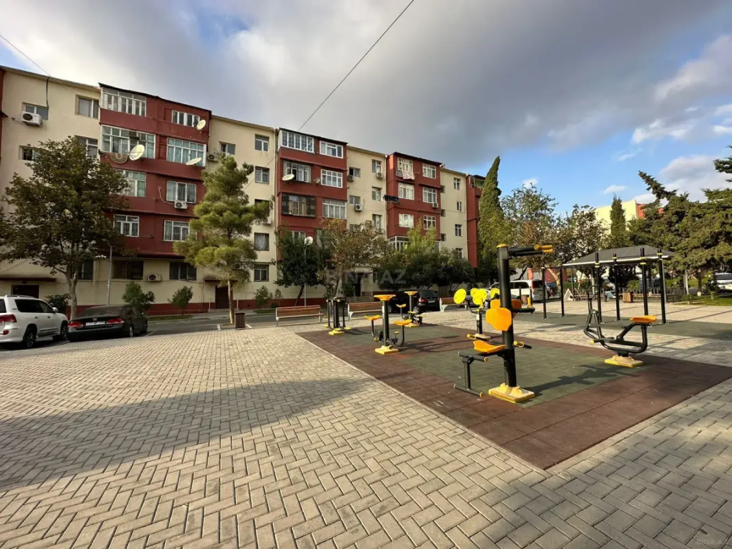Satılır 3 otaqlı mənzil 75 m²