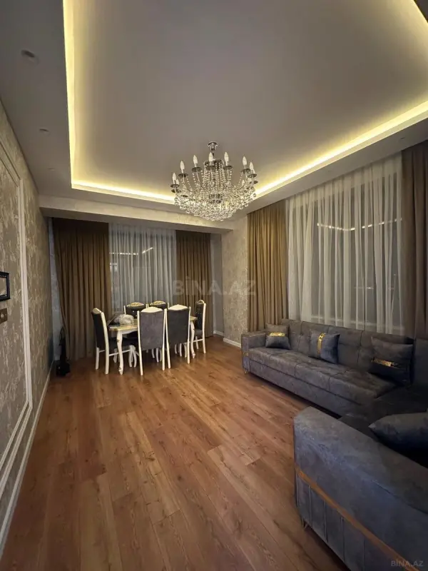Satılır 2 otaqlı mənzil 74.2 m²