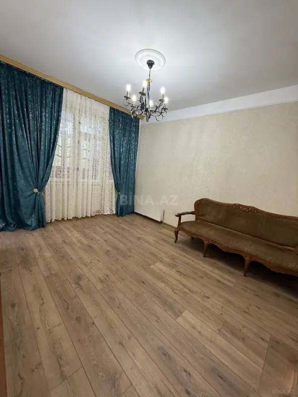 Satılır 2 otaqlı mənzil 42 m²