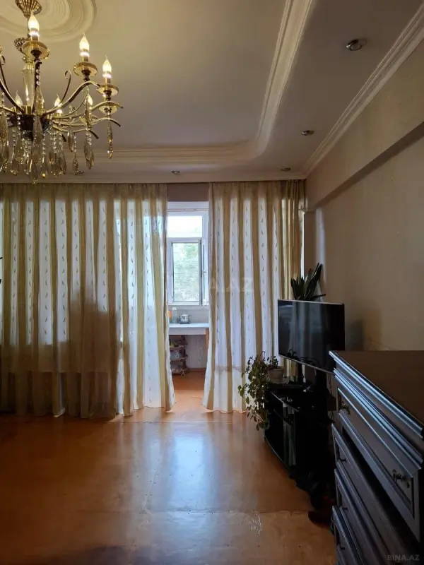 Kirayə verilir 3 otaqlı mənzil 70 m²