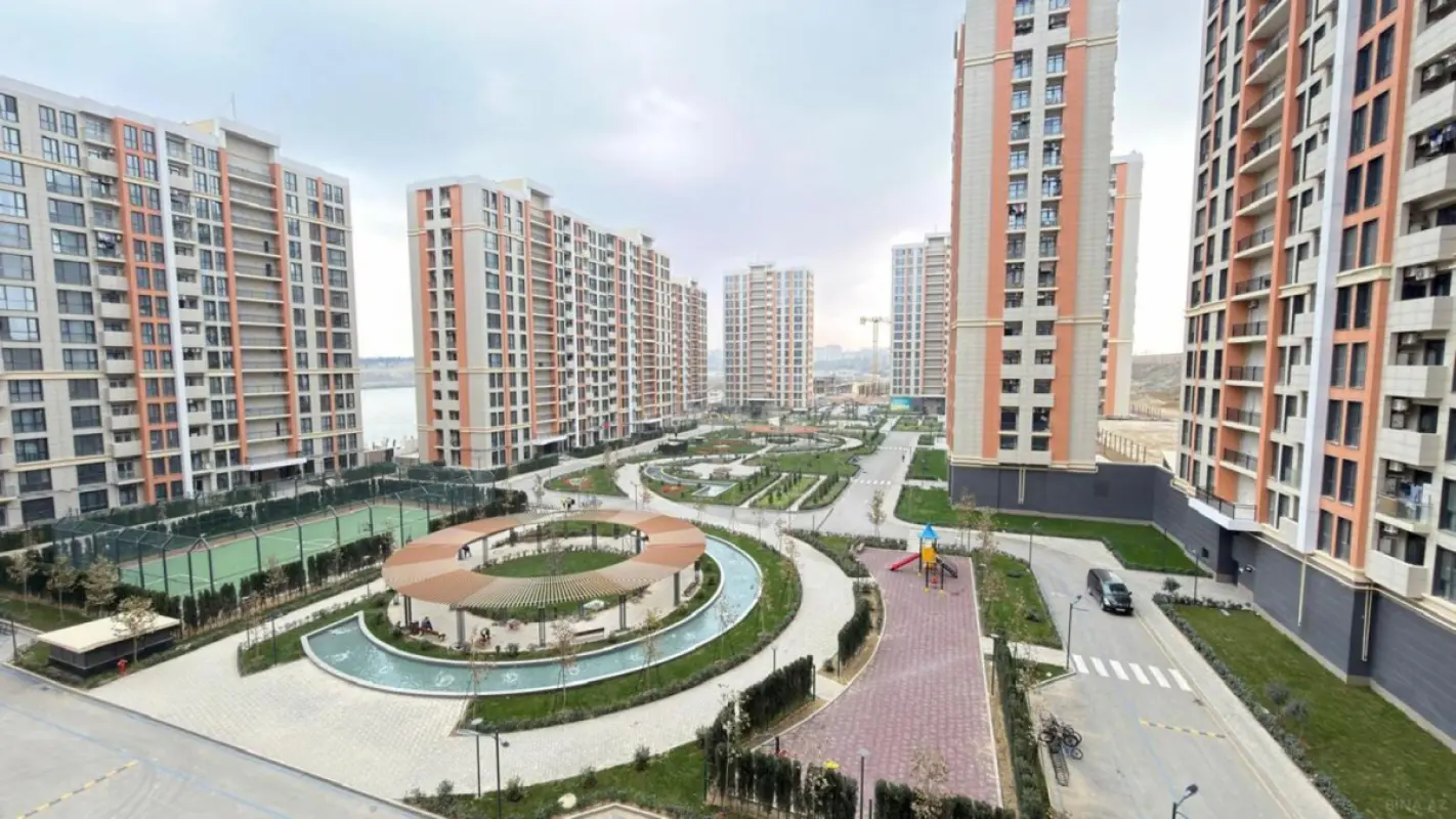 Satılır 2 otaqlı mənzil 44 m²