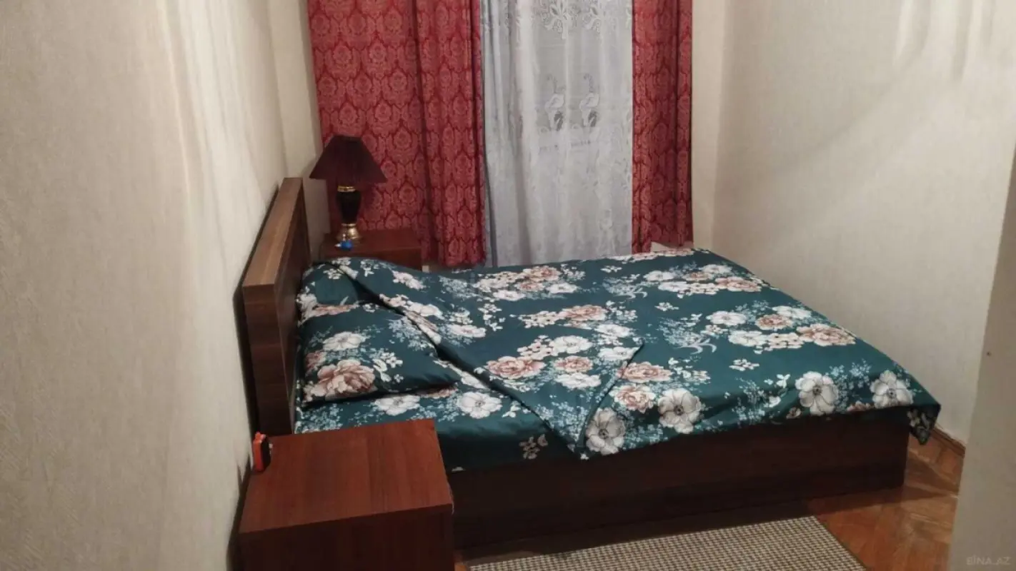 Kirayə verilir 3 otaqlı mənzil 50 m²