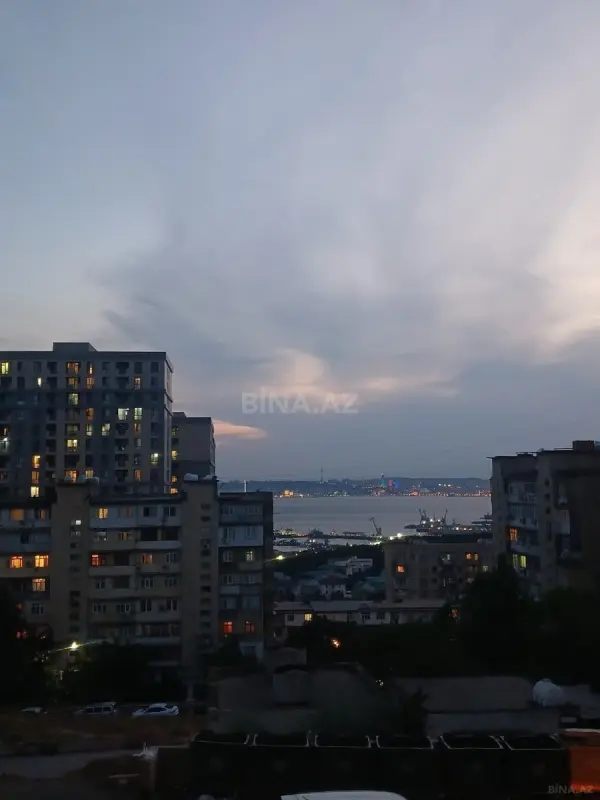 Satılır 3 otaqlı mənzil 65 m²