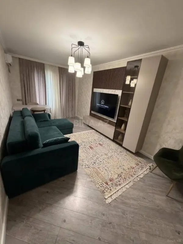 Satılır 4 otaqlı mənzil 110 m²