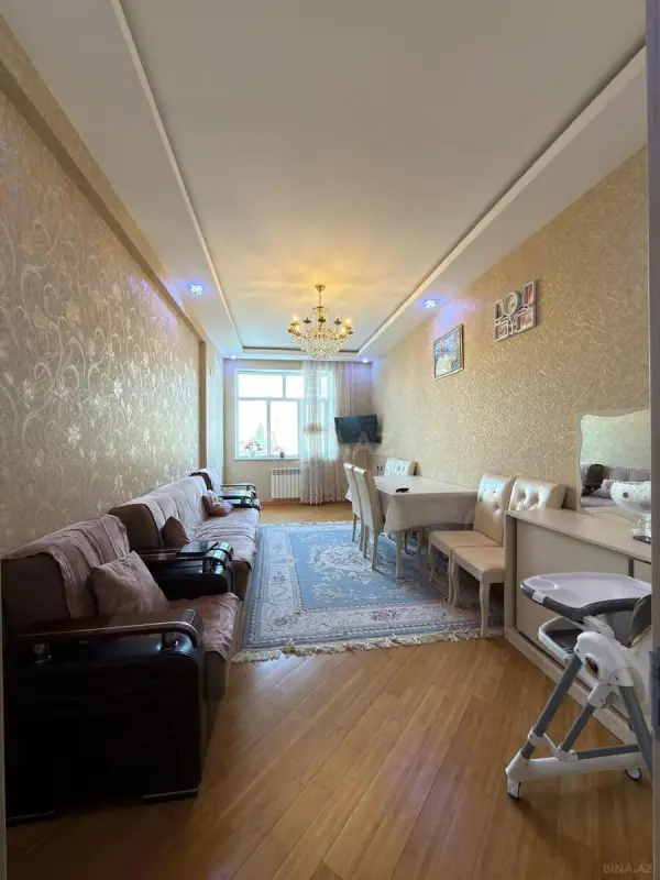 Satılır 3 otaqlı mənzil 106 m²