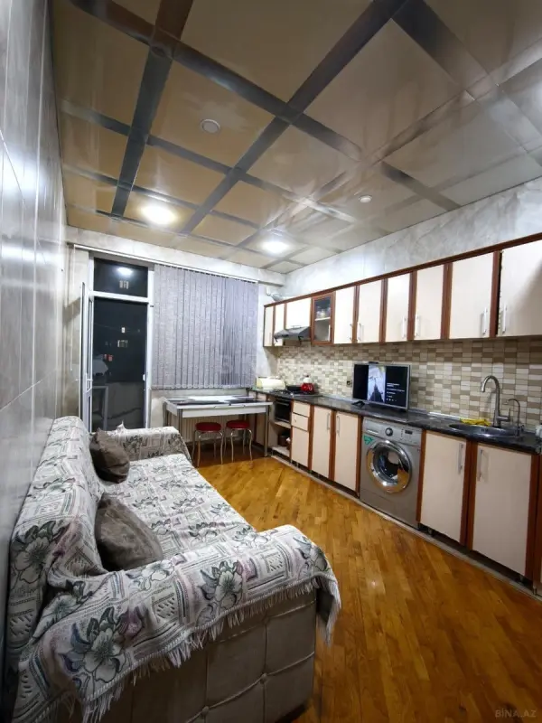 Satılır 3 otaqlı mənzil 87 m²