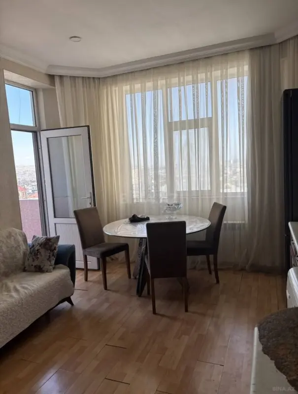 Satılır 1 otaqlı mənzil 54 m²
