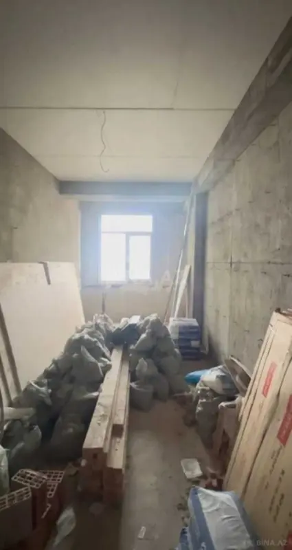 Satılır 3 otaqlı mənzil 104 m²