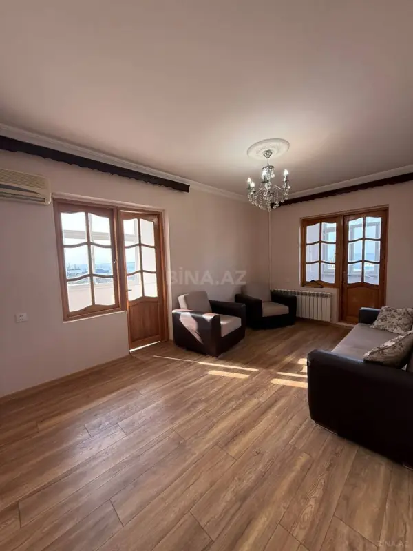Satılır 2 otaqlı mənzil 65 m²