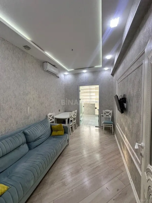 Satılır 2 otaqlı mənzil 52 m²