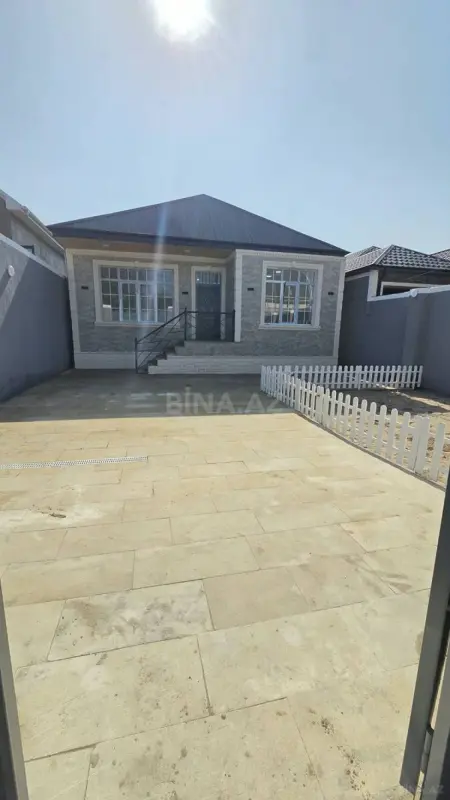 Satılır 4 otaqlı həyət evi 113 m²