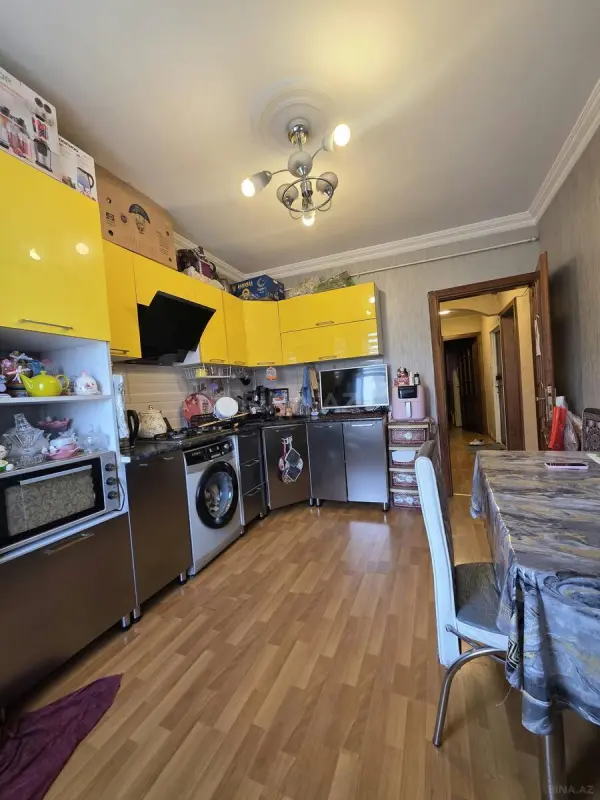 Satılır 2 otaqlı mənzil 60 m²