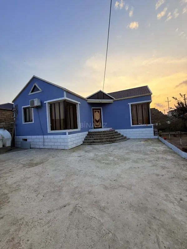 Satılır 3 otaqlı həyət evi 90 m²