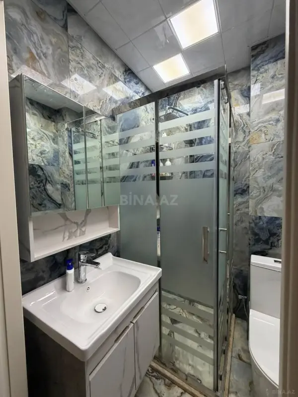 Kirayə verilir 2 otaqlı mənzil 70 m²