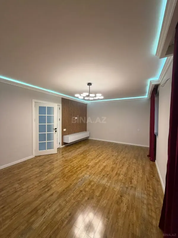 Kirayə verilir 4 otaqlı mənzil 110 m²