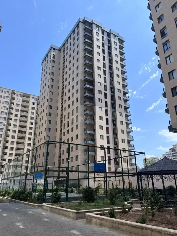 Kirayə verilir 2 otaqlı mənzil 65 m²