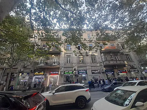 Kirayə verilir 3 otaqlı ofis 75 m² — Bakı 3 otaq 75.00 m²